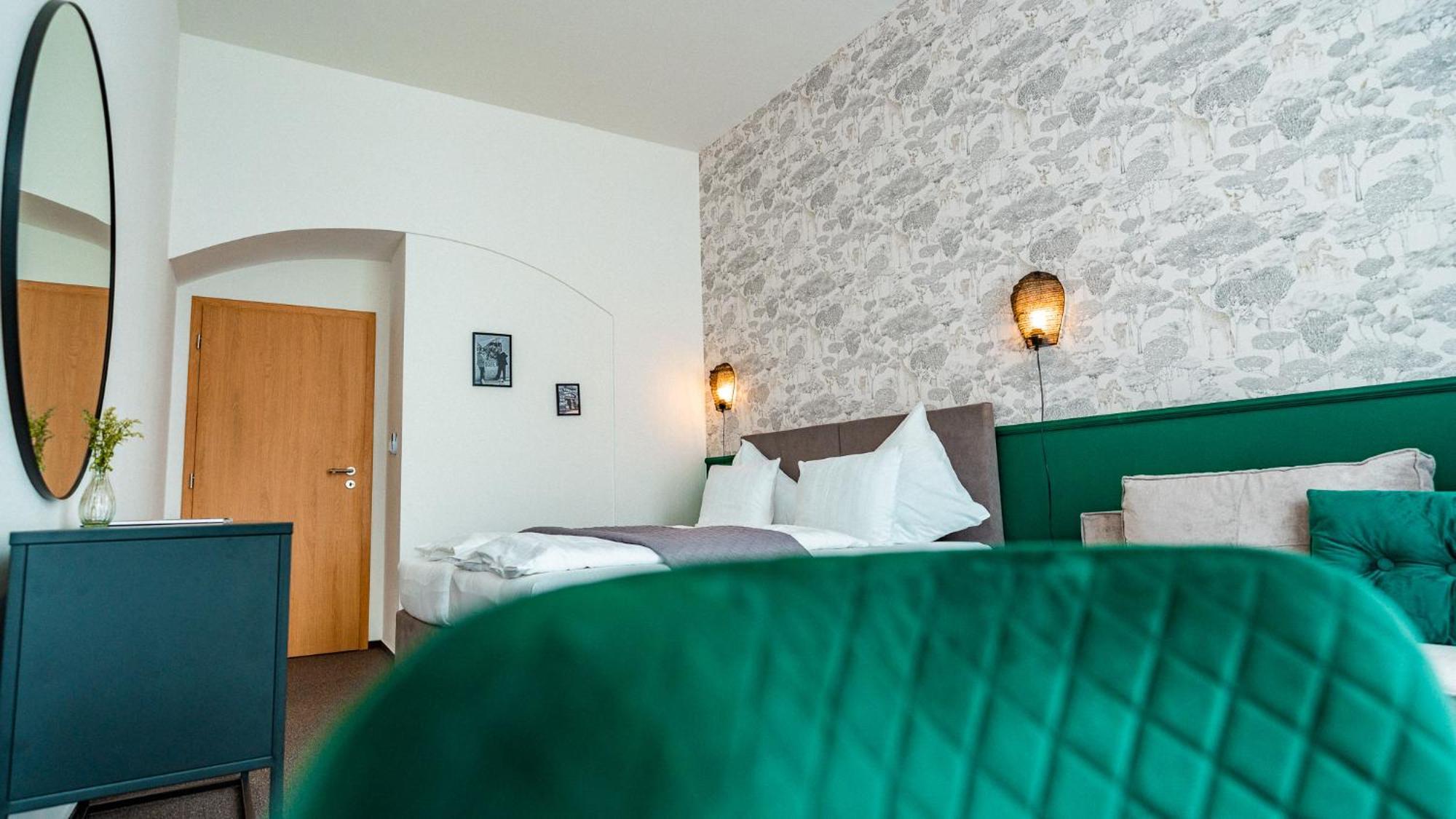 House Hotell Hradec Králové Eksteriør bilde
