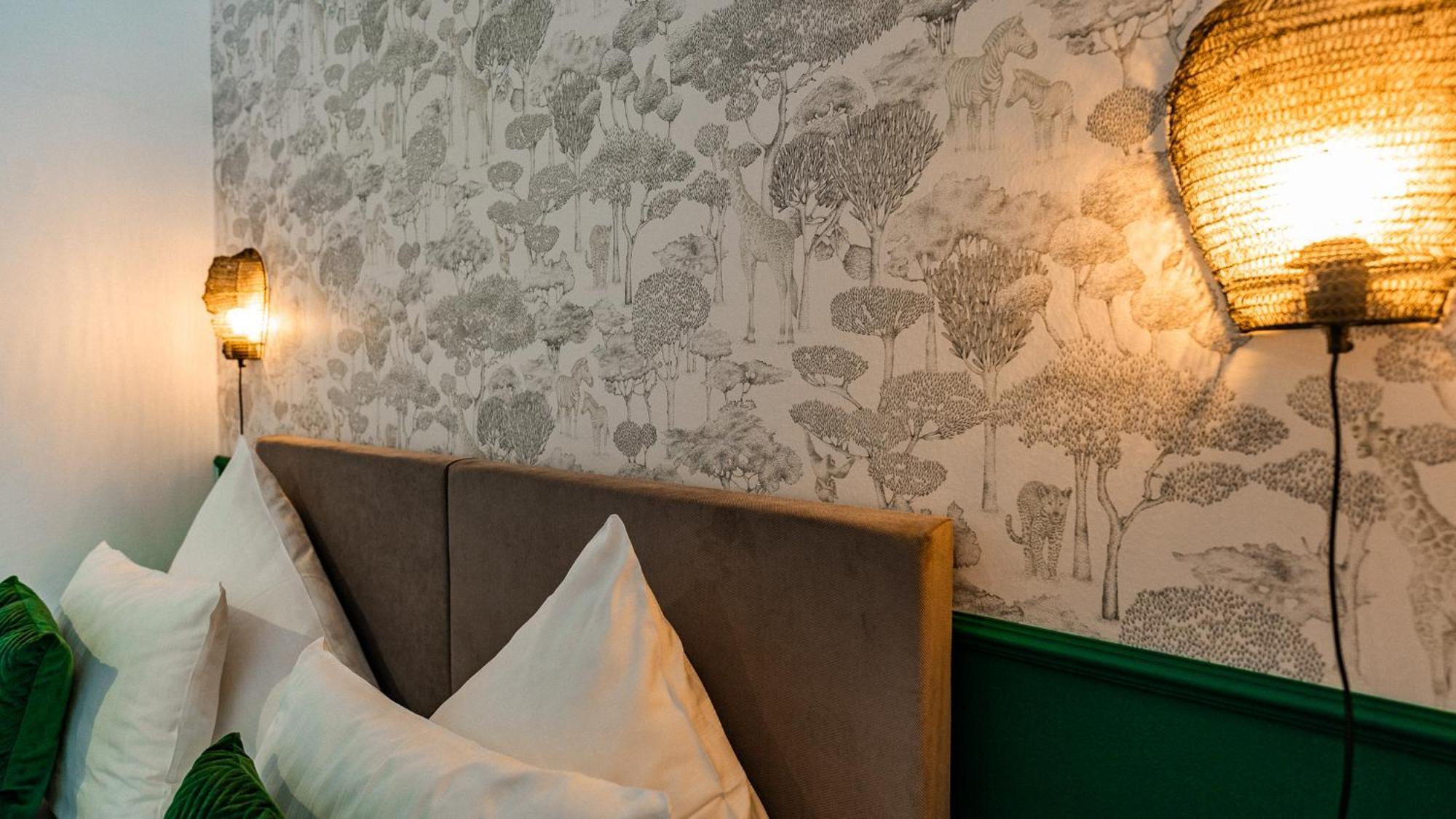 House Hotell Hradec Králové Eksteriør bilde