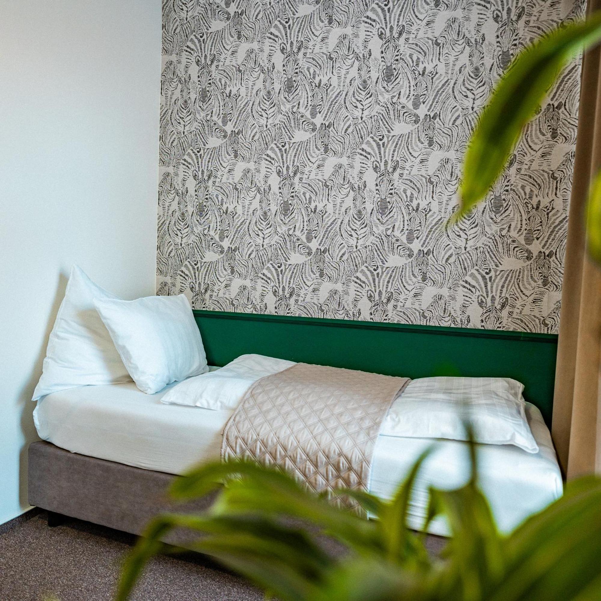 House Hotell Hradec Králové Eksteriør bilde