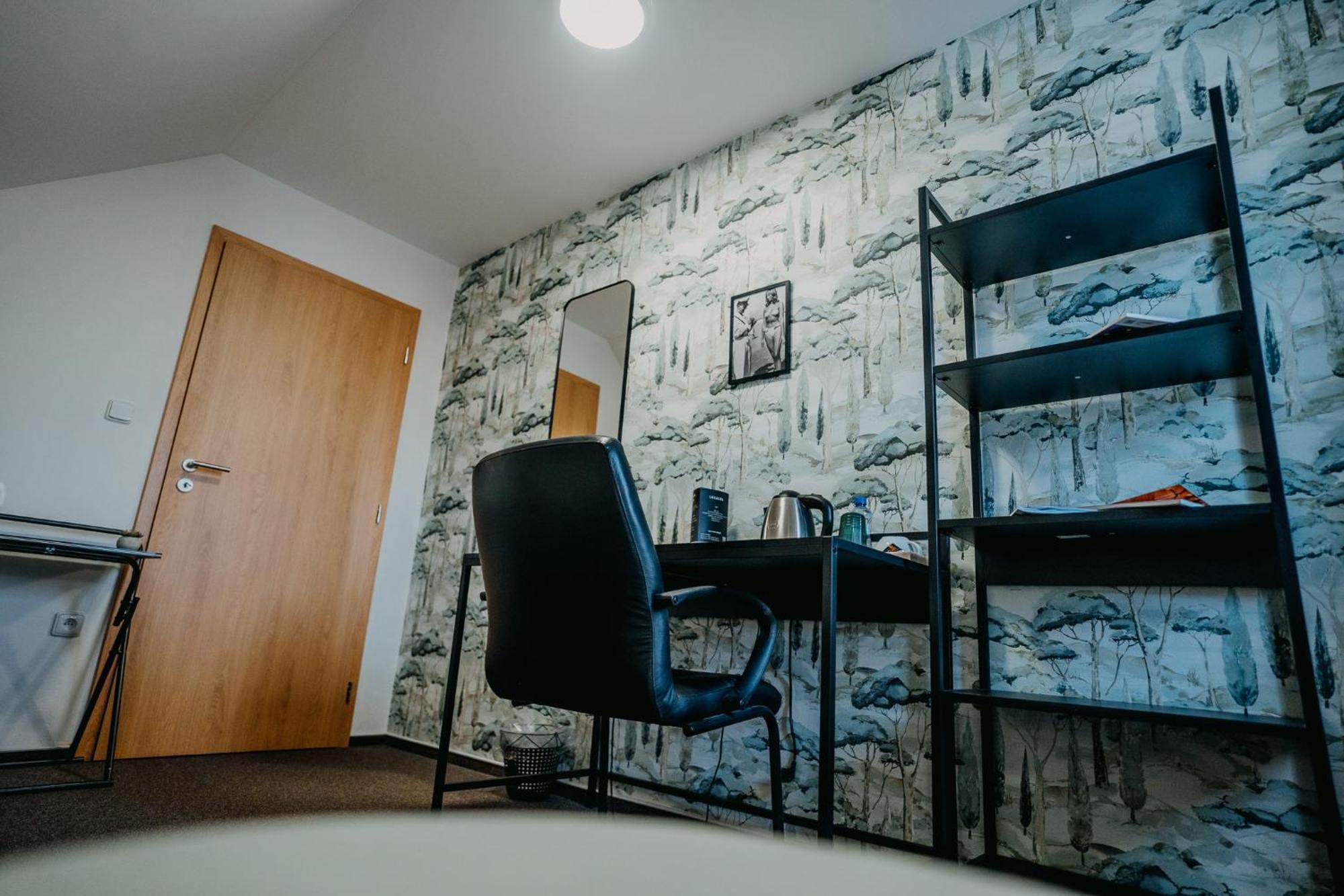 House Hotell Hradec Králové Eksteriør bilde