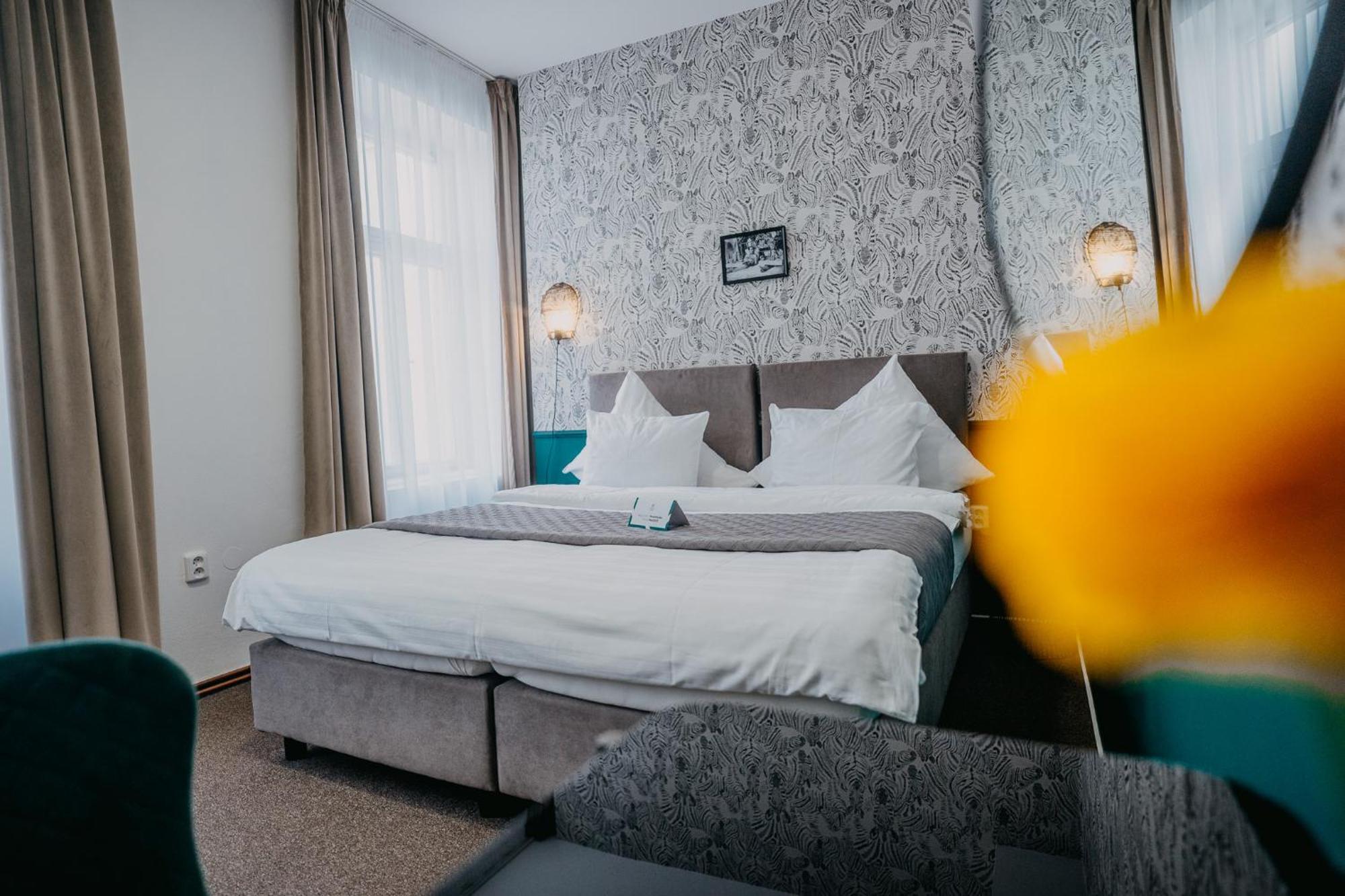 House Hotell Hradec Králové Eksteriør bilde