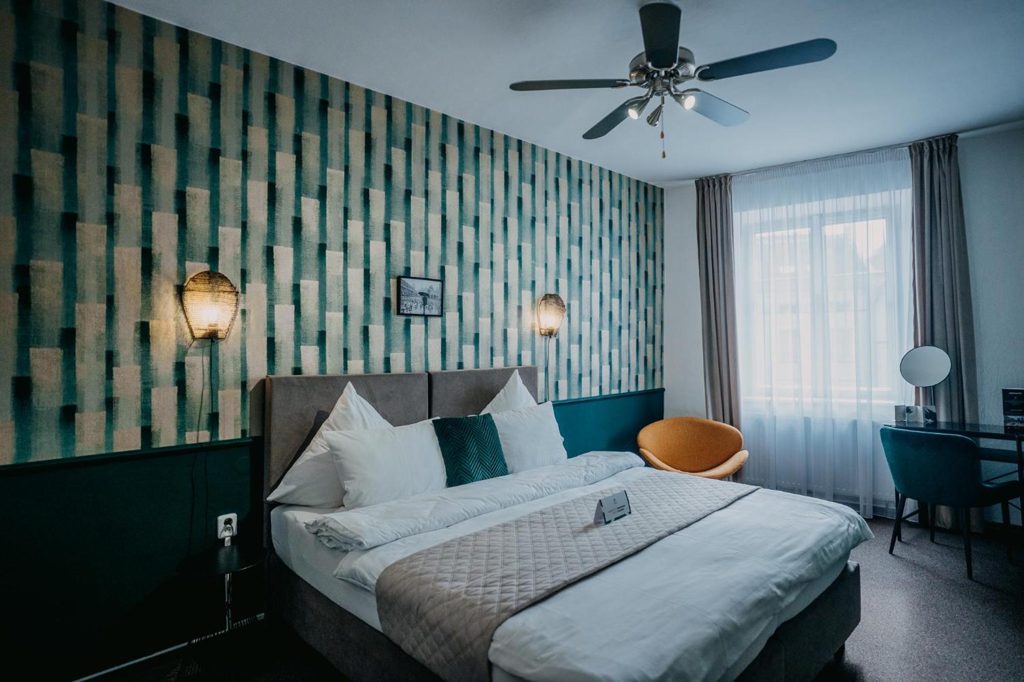 House Hotell Hradec Králové Eksteriør bilde
